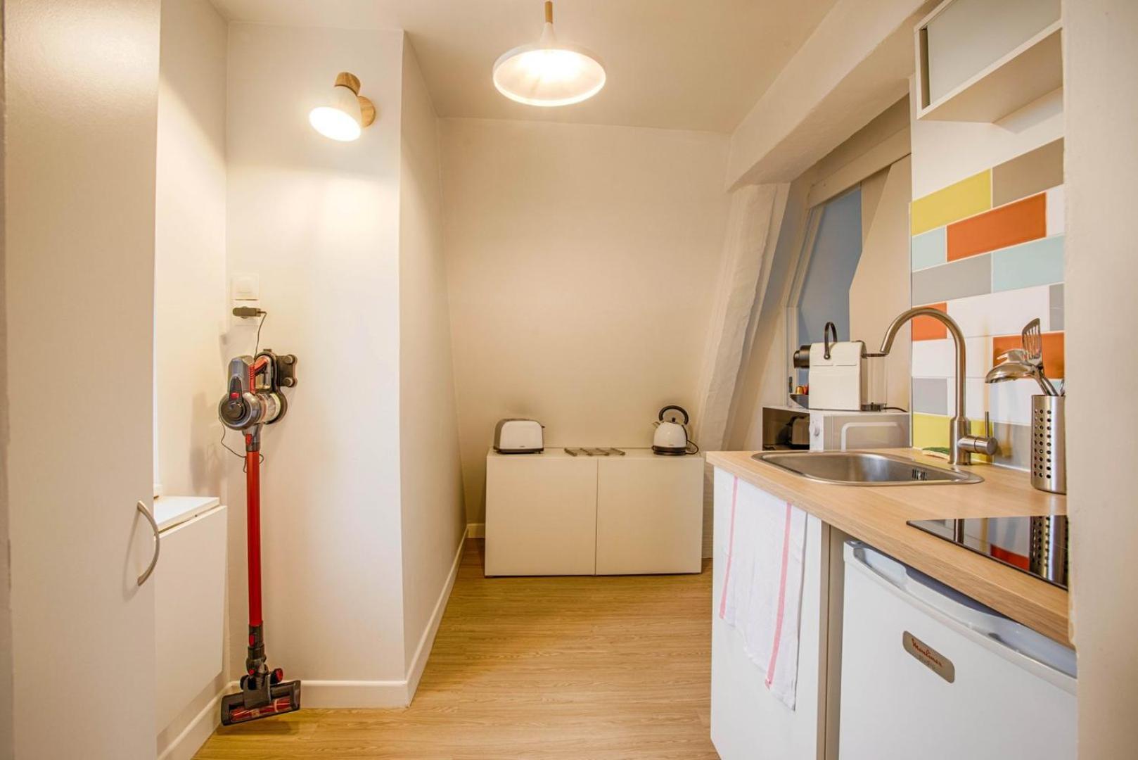 La Casa Amore — Joli Nid Douillet Place St-Sauveur Caen Exterior foto