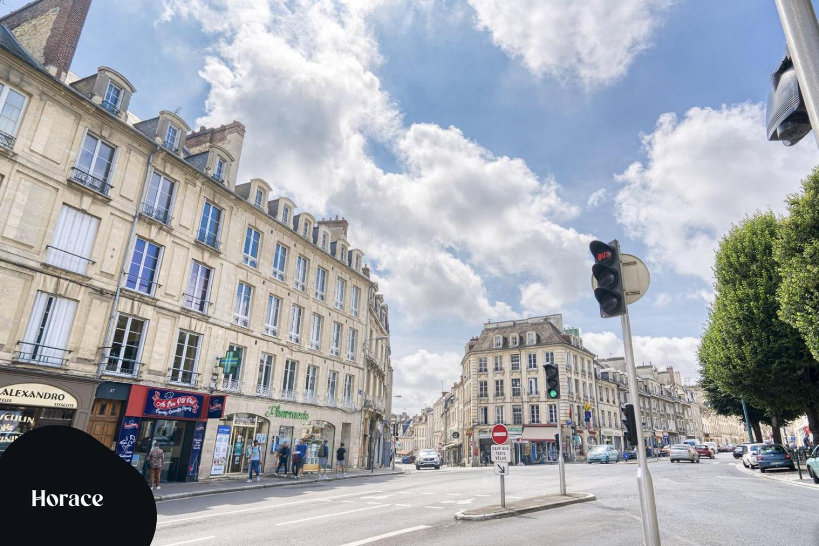 La Casa Amore — Joli Nid Douillet Place St-Sauveur Caen Exterior foto