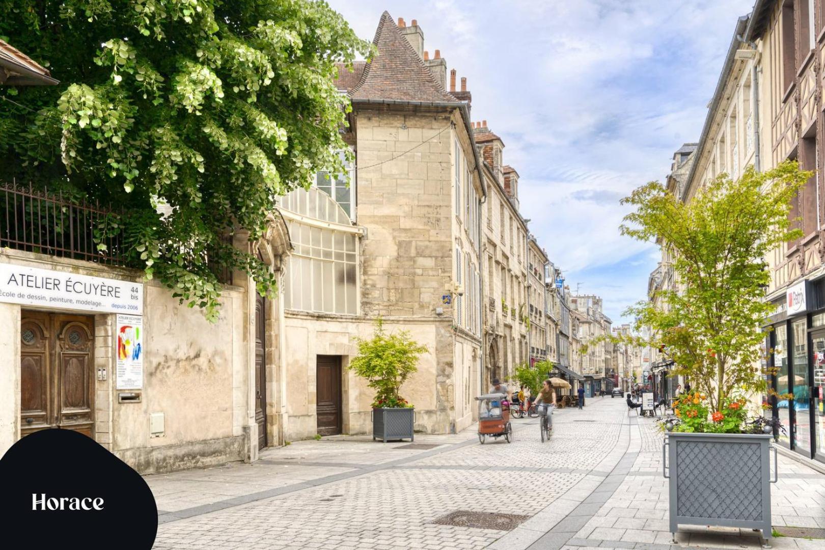 La Casa Amore — Joli Nid Douillet Place St-Sauveur Caen Exterior foto